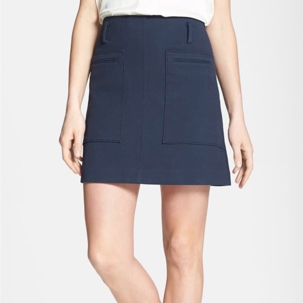 Theory Fedla Skirt Women's Size 0 Navy Mini Academia Casual Travel Minimalist